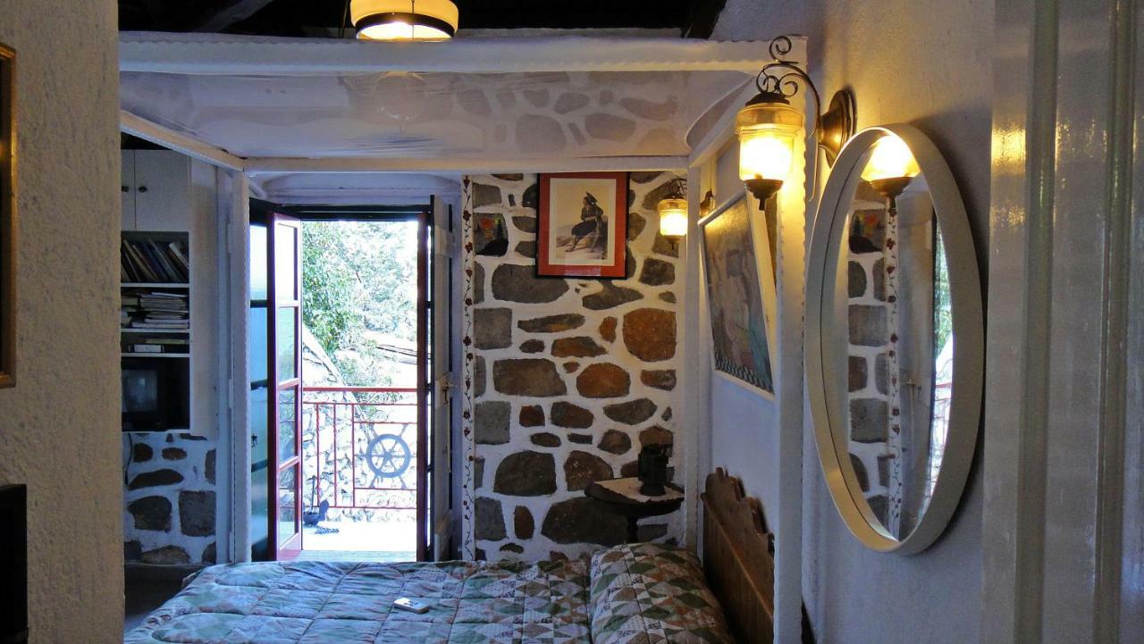 Tramontana Villa Hydra  Exterior photo