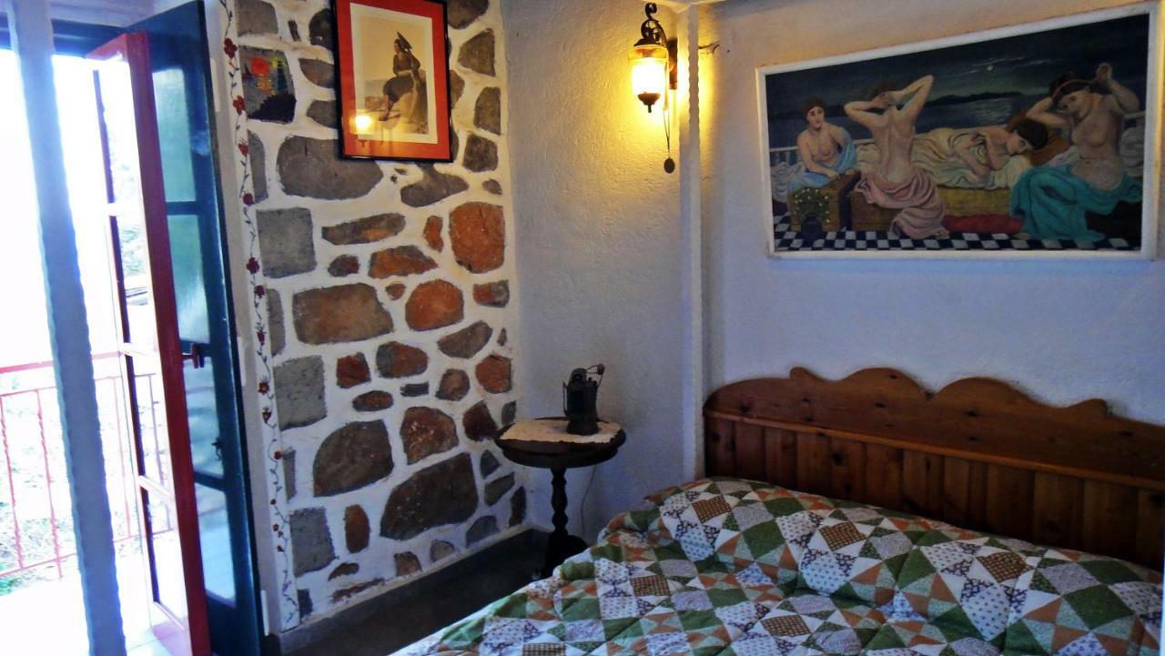 Tramontana Villa Hydra  Exterior photo