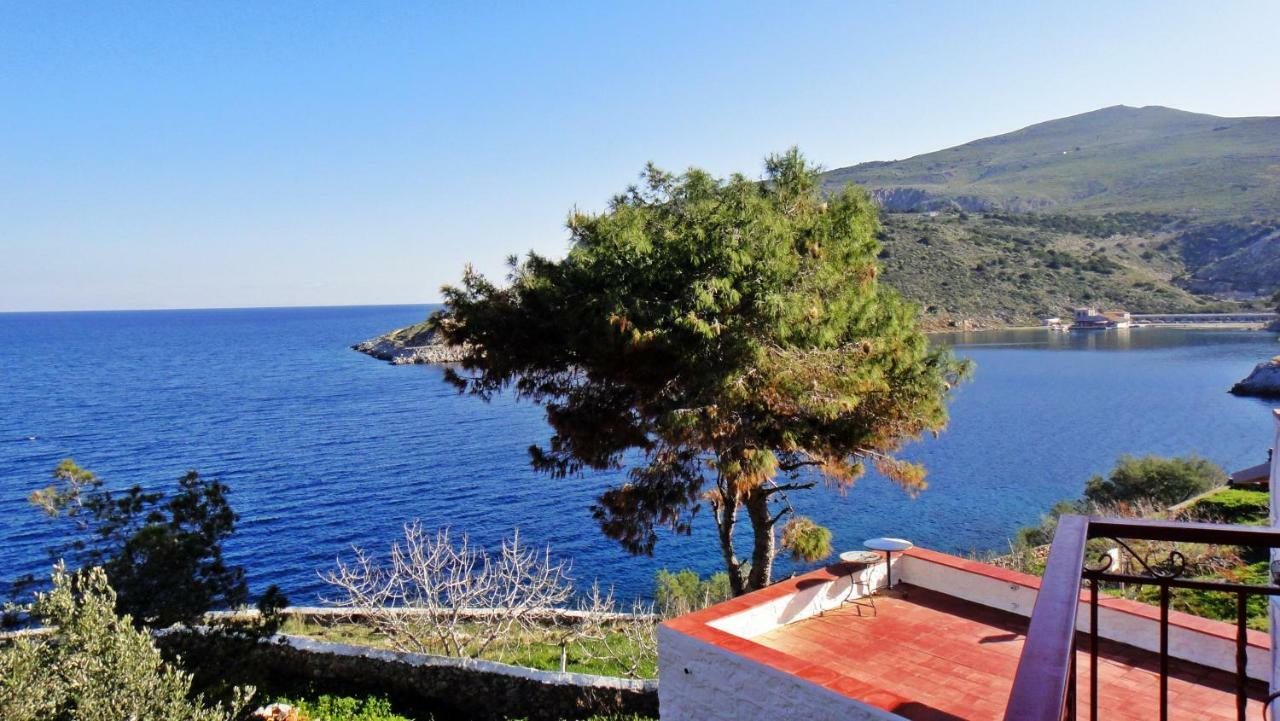 Tramontana Villa Hydra  Exterior photo