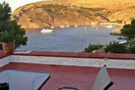Tramontana Villa Hydra  Exterior photo