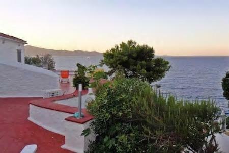 Tramontana Villa Hydra  Exterior photo