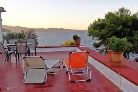 Tramontana Villa Hydra  Exterior photo