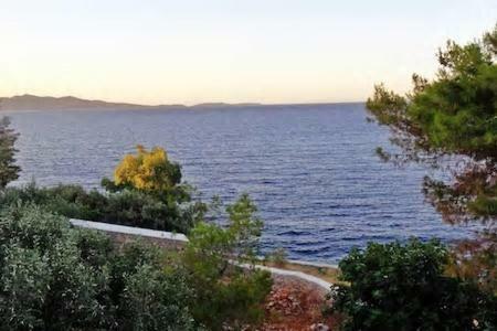 Tramontana Villa Hydra  Exterior photo